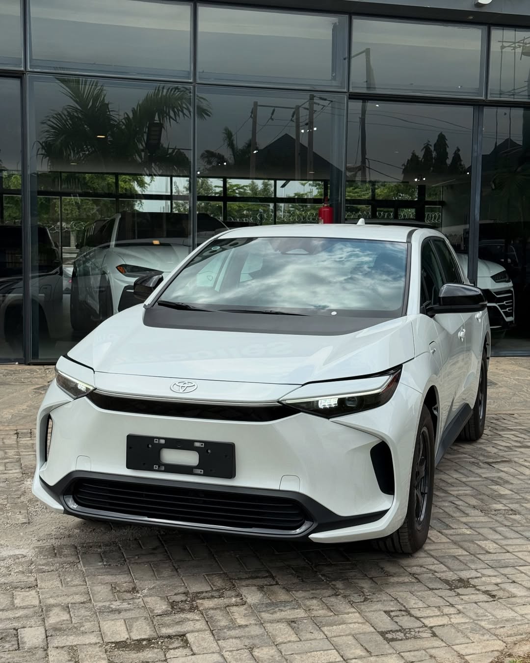 2025 TOYOTA BEYOND ZERO (bZ4X)